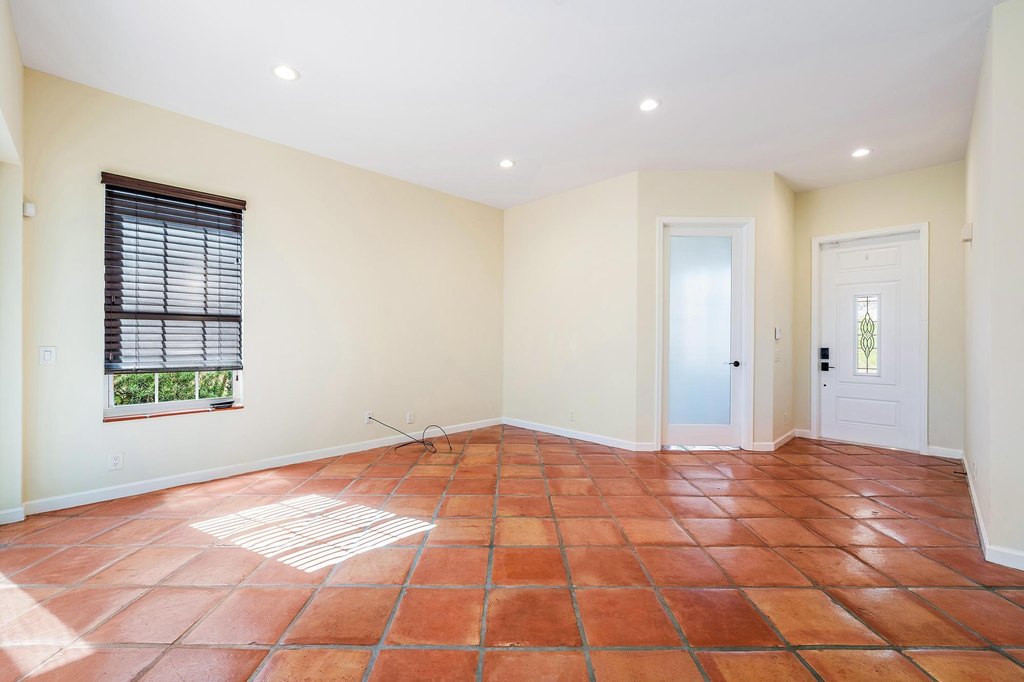 Photo 5 — 8384 Heritage Club Dr, West Palm Beach, FL 33412