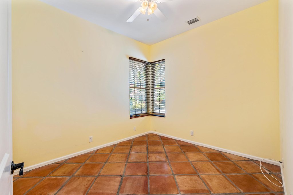 Photo 15 — 8384 Heritage Club Dr, West Palm Beach, FL 33412