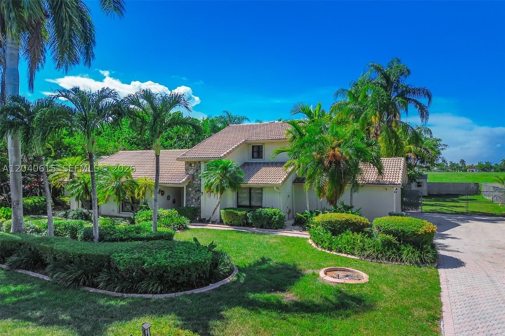 Photo 2 — 14941 SW 164th Ter, Miami, FL 33187