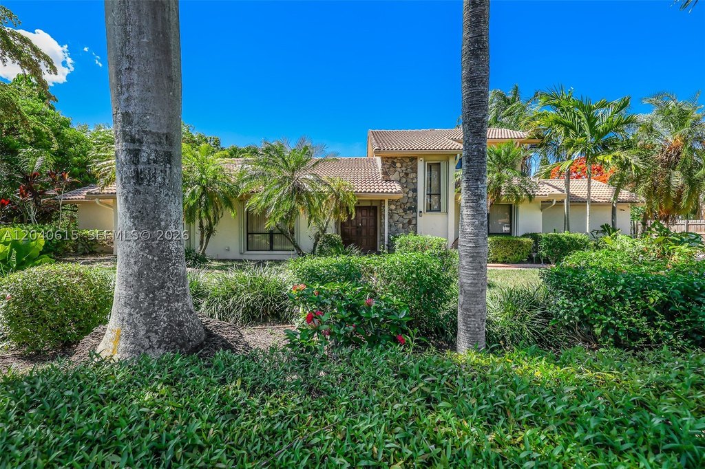 Photo 3 — 14941 SW 164th Ter, Miami, FL 33187