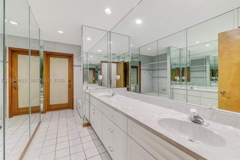 Photo 40 — 14941 SW 164th Ter, Miami, FL 33187