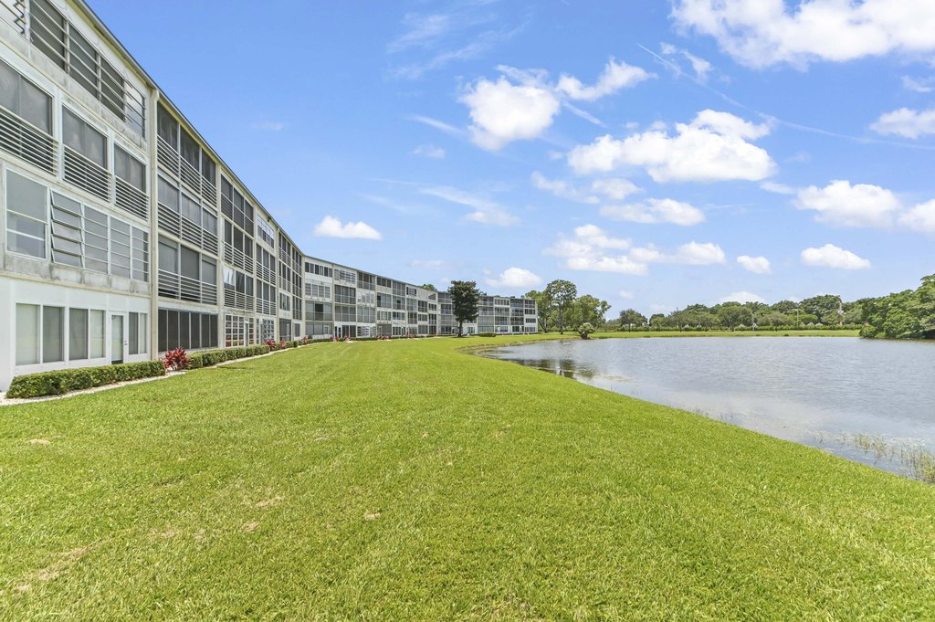Photo 13 — 2056 Ainslie D, Boca Raton, FL 33434