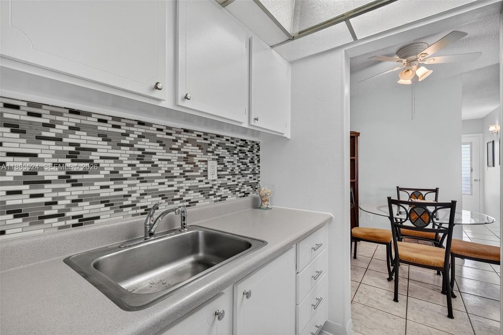 Photo 14 — 16901 NE 13th Ave Apt 210, Miami, FL 33162