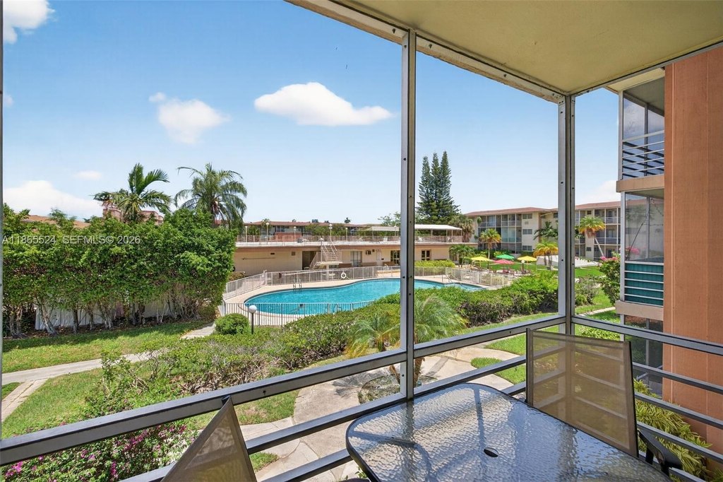 Photo 20 — 16901 NE 13th Ave Apt 210, Miami, FL 33162