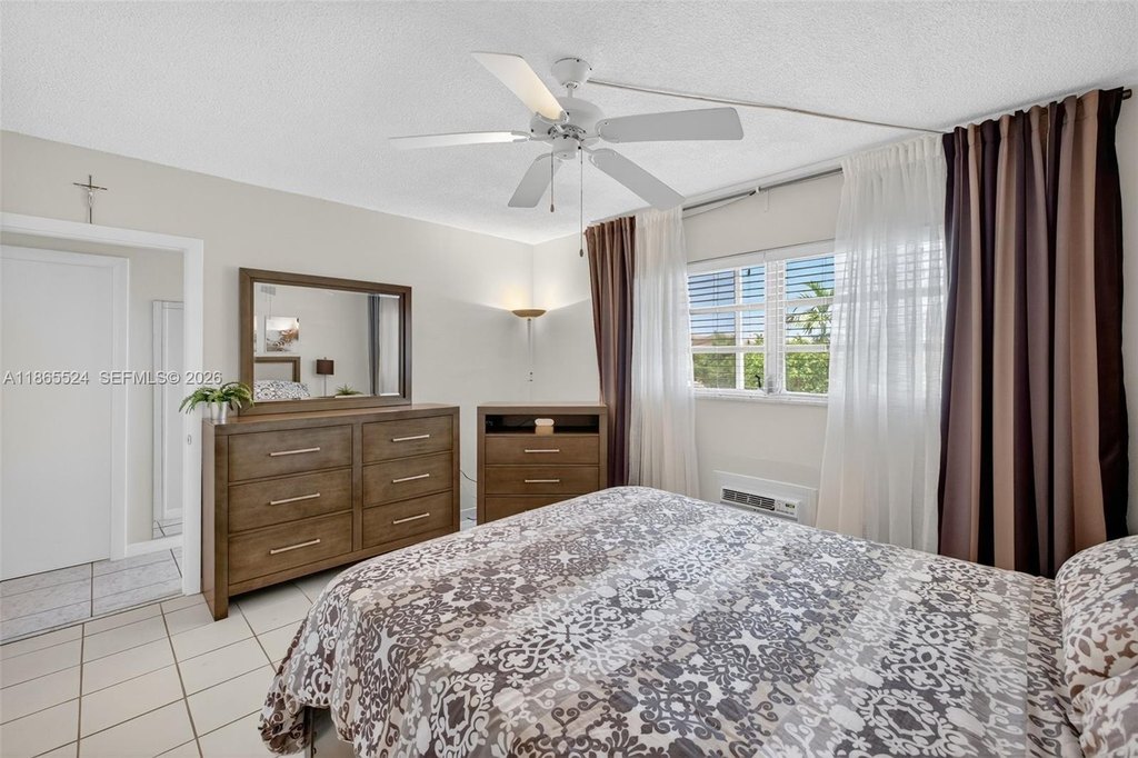 Photo 31 — 16901 NE 13th Ave Apt 210, Miami, FL 33162