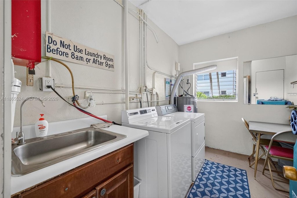 Photo 21 — 16901 NE 13th Ave Apt 210, Miami, FL 33162