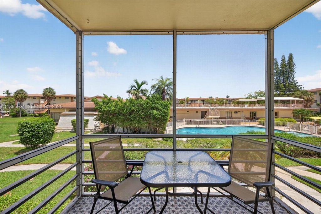 Photo 15 — 16901 NE 13th Ave Apt 210, Miami, FL 33162