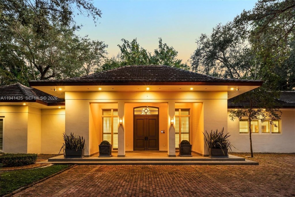 Photo 3 — 4100 Kiaora St, Miami, FL 33133