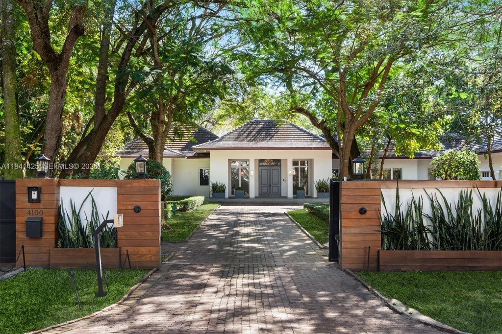 Photo 4 — 4100 Kiaora St, Miami, FL 33133