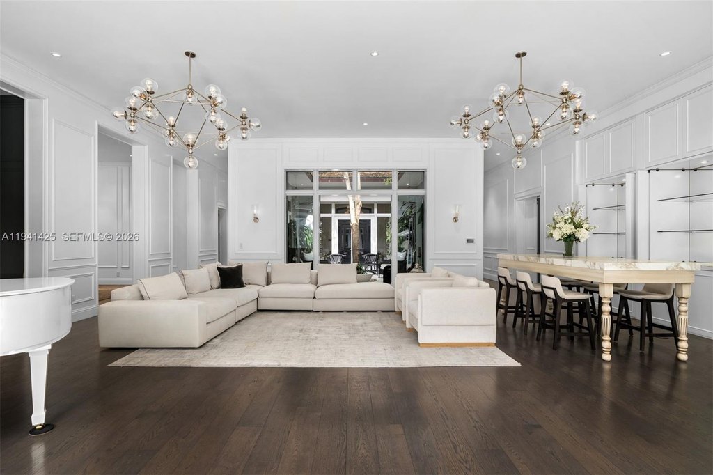 Photo 9 — 4100 Kiaora St, Miami, FL 33133