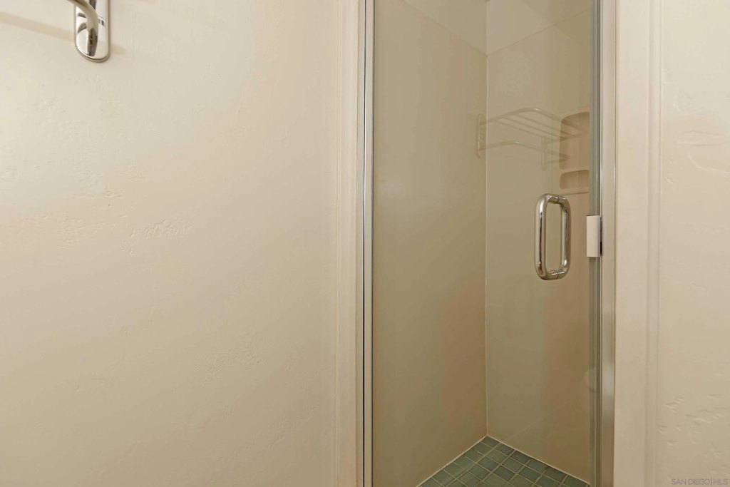 Photo 16 — 4083 Sequoia St, San Diego, CA 92109