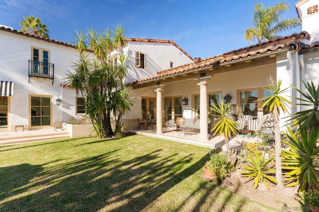 Photo 16 — 6692 La Jolla Scenic Dr S, La Jolla, CA 92037