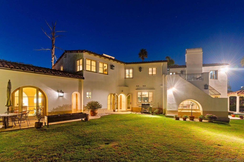 Photo 15 — 6692 La Jolla Scenic Dr S, La Jolla, CA 92037